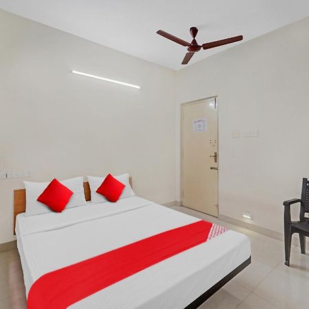Super Hotel O Grand Residency Guduvancheri Exterior photo