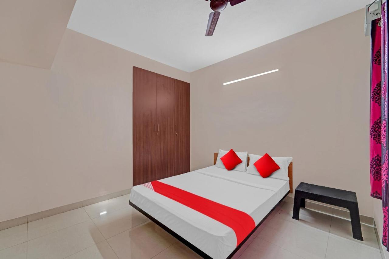 Super Hotel O Grand Residency Guduvancheri Exterior photo